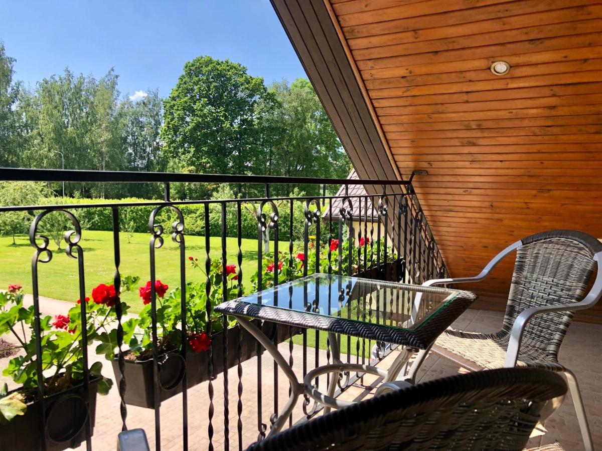 Brivdienu Majas Parupes Bauska Exterior photo